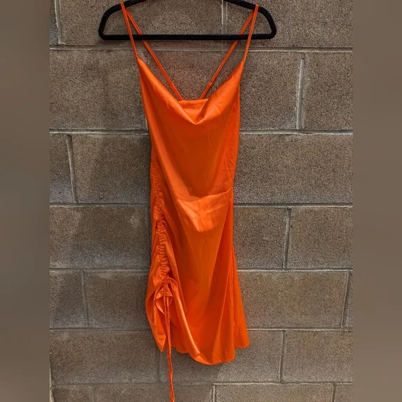 SHEIN SXY Satin Medium Size dress orange color, Criss-Cross‎ Adjust. Straps - Picture 13 of 16